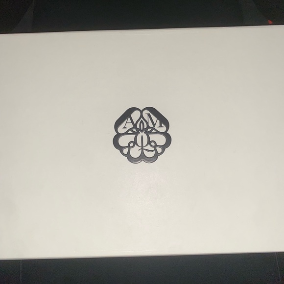 Alexander McQueen Oversized Sneakers - Picture 8 of 9